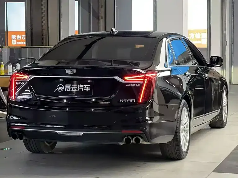 Cadillac CT6 28 T Fashion