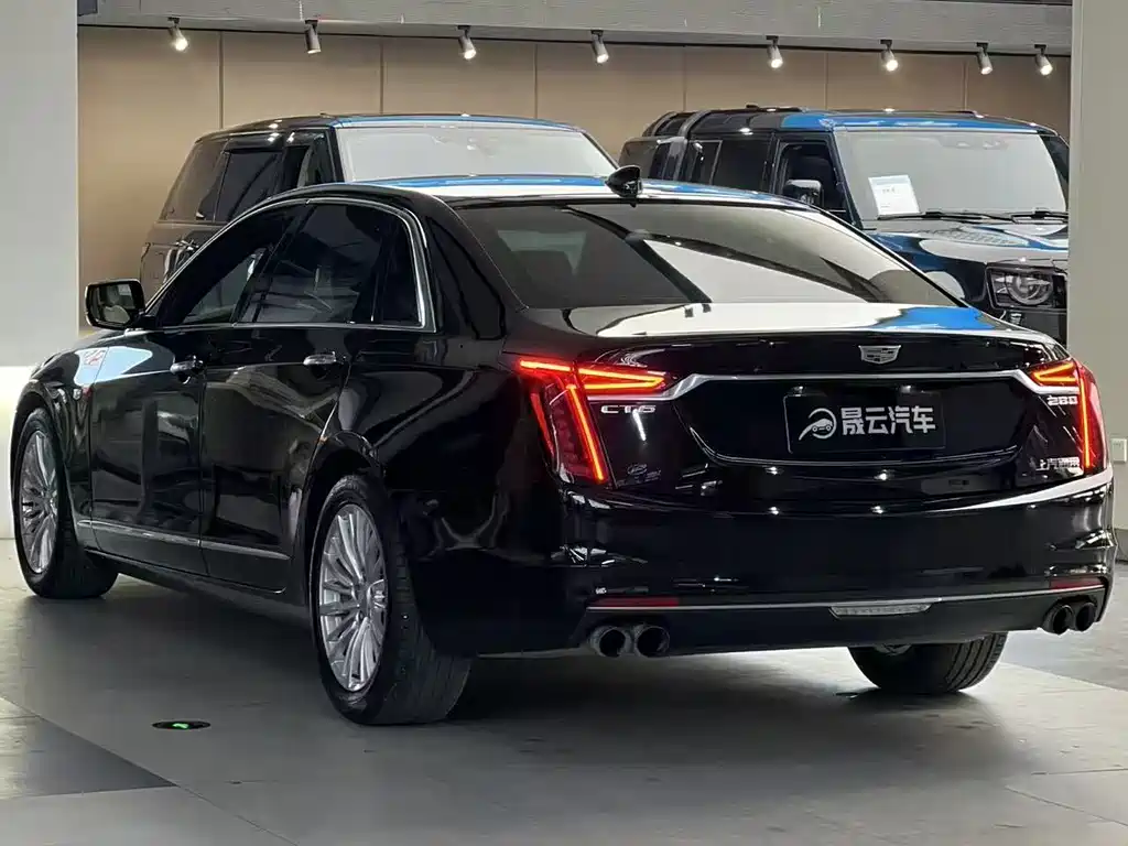 Cadillac CT6 28 T Fashion