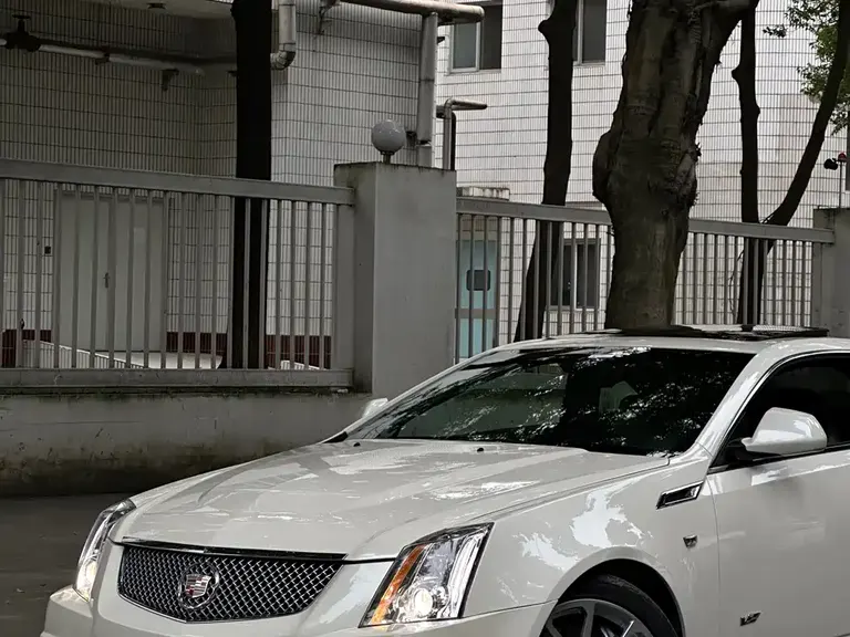 Cadillac CTS (Import) 6.2 L CTS-V COUPE