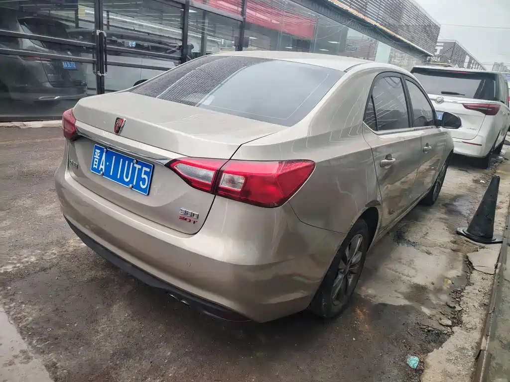 Roewe 360 20 T TST Premium