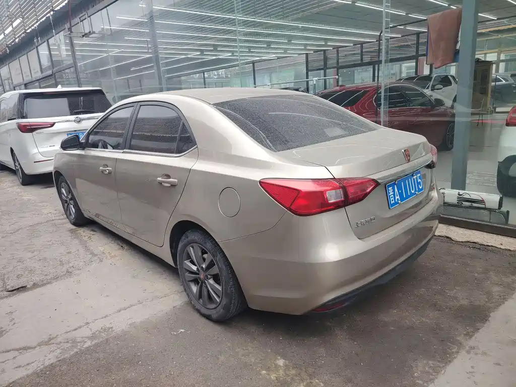 Roewe 360 20 T TST Premium