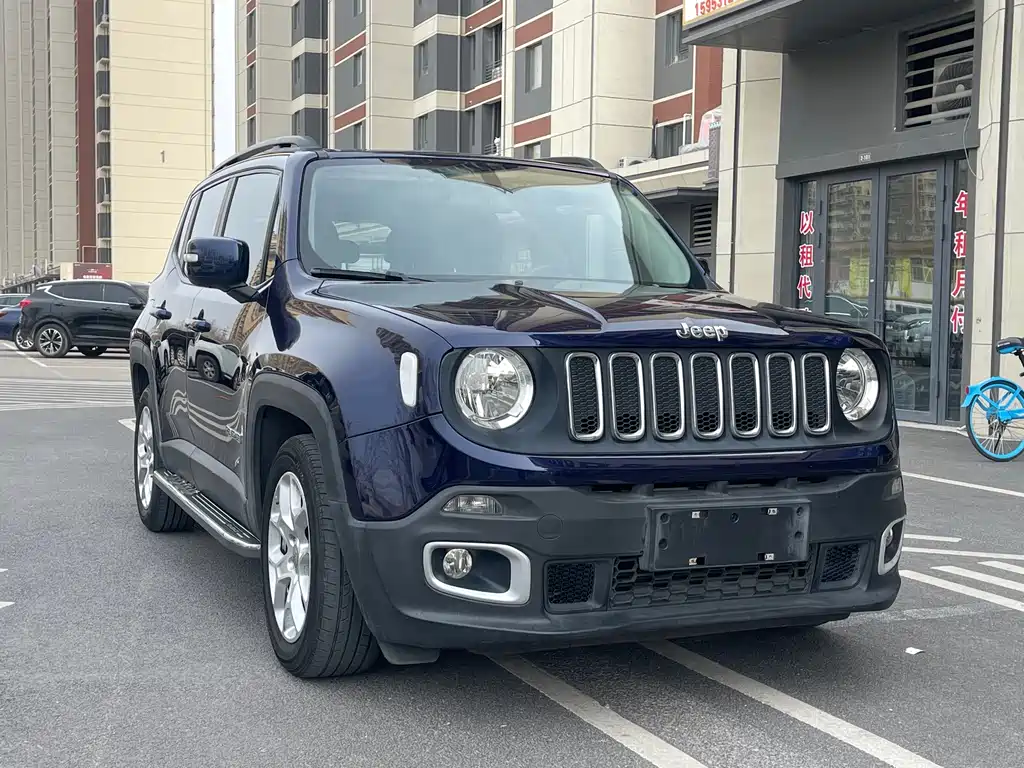 Renegade Connected Large Screen 180 T Auto High Energy