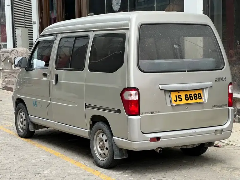 Wuling Zhiguang 五菱之光 2008款 1.2 L基本型LAQ