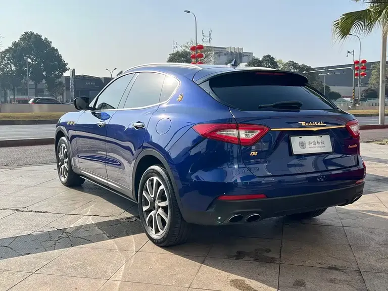 Maserati Levante 3.0 T Standard