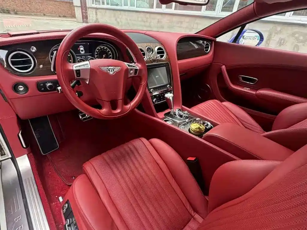 Continental GT 4.0 T GT V8 S Standard