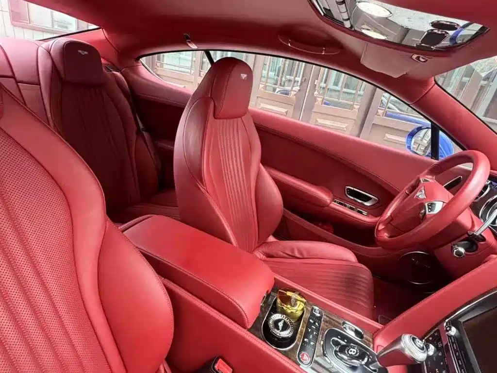 Continental GT 4.0 T GT V8 S Standard