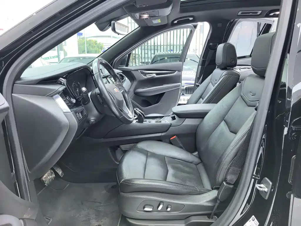 Cadillac XT6 28 T 6-seat 4 WD Luxury