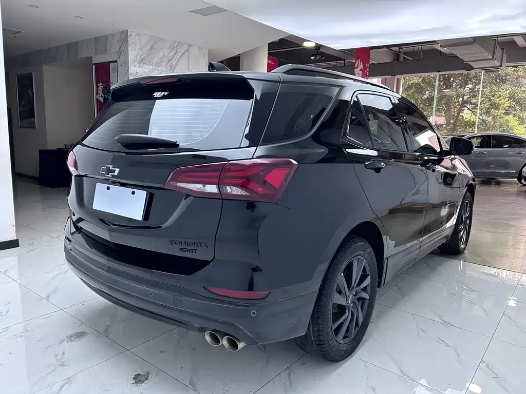Equinox 550 T RS Intelligent Cross