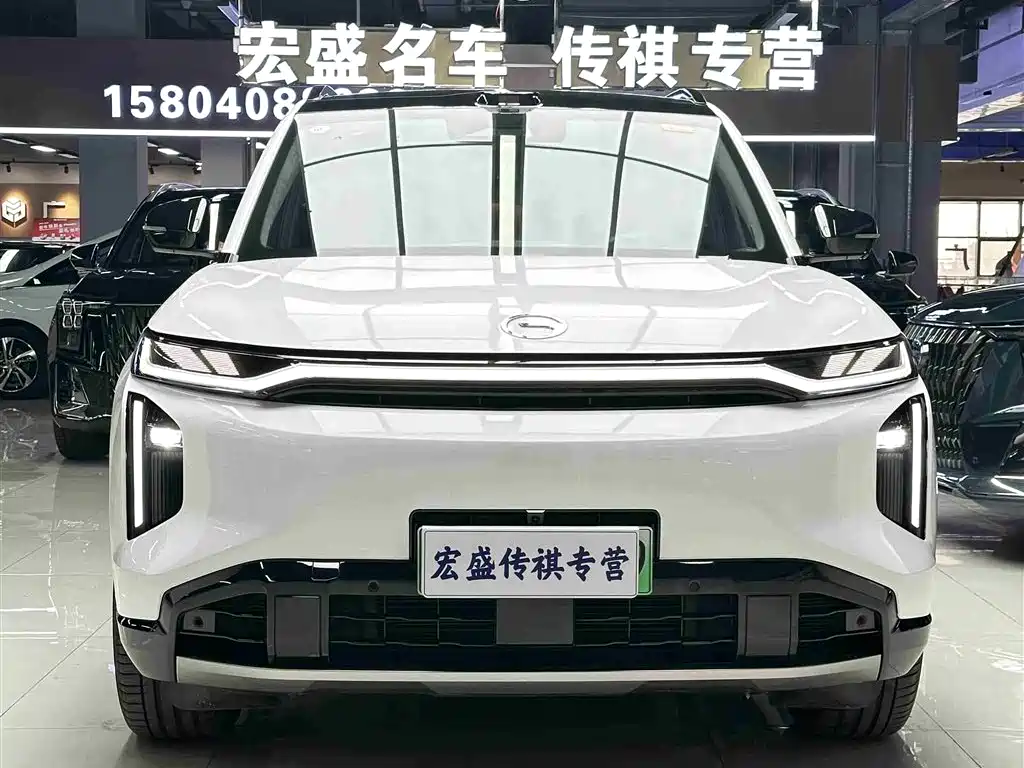 Trumpchi Xiangwang S7 180 km Ultra 4 WD Lidar