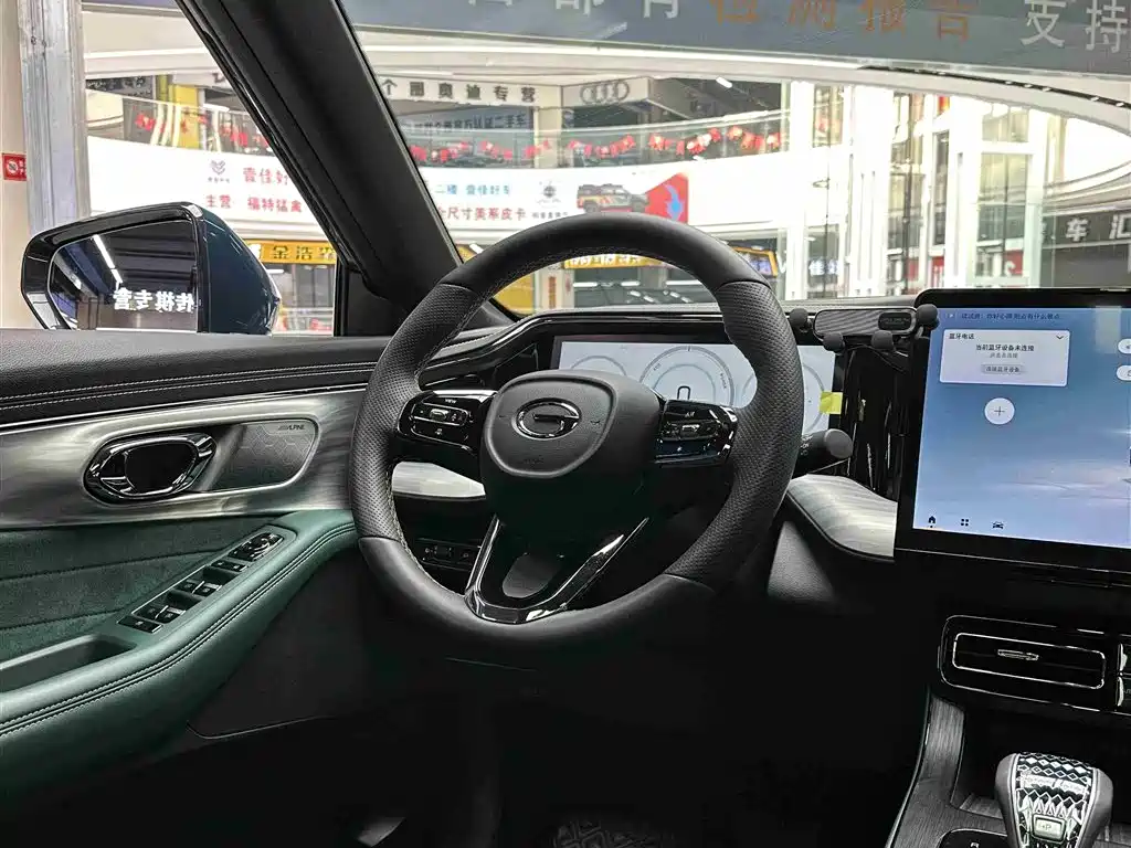 Trumpchi ES9 PHEV 143 km Max