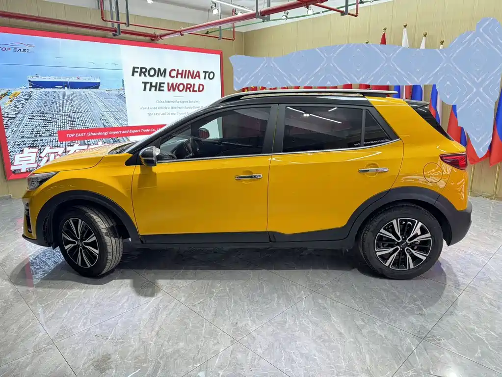 Stonic 1.4 L CVT Fun Enjoyment Sunroof