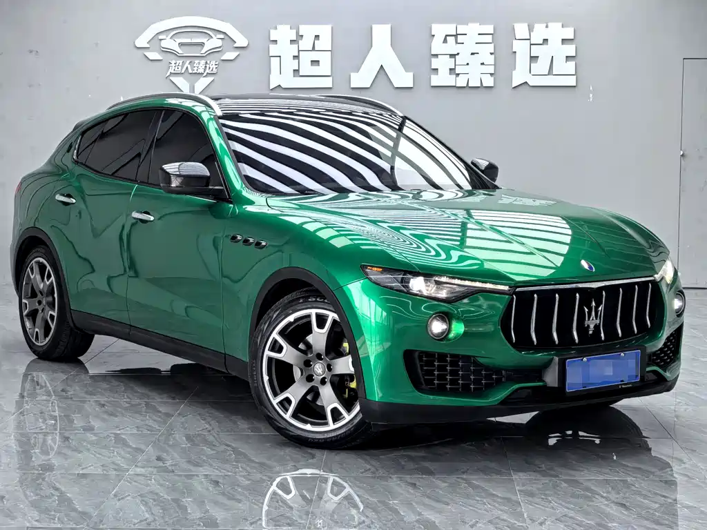 Levante 3.0 T Standard
