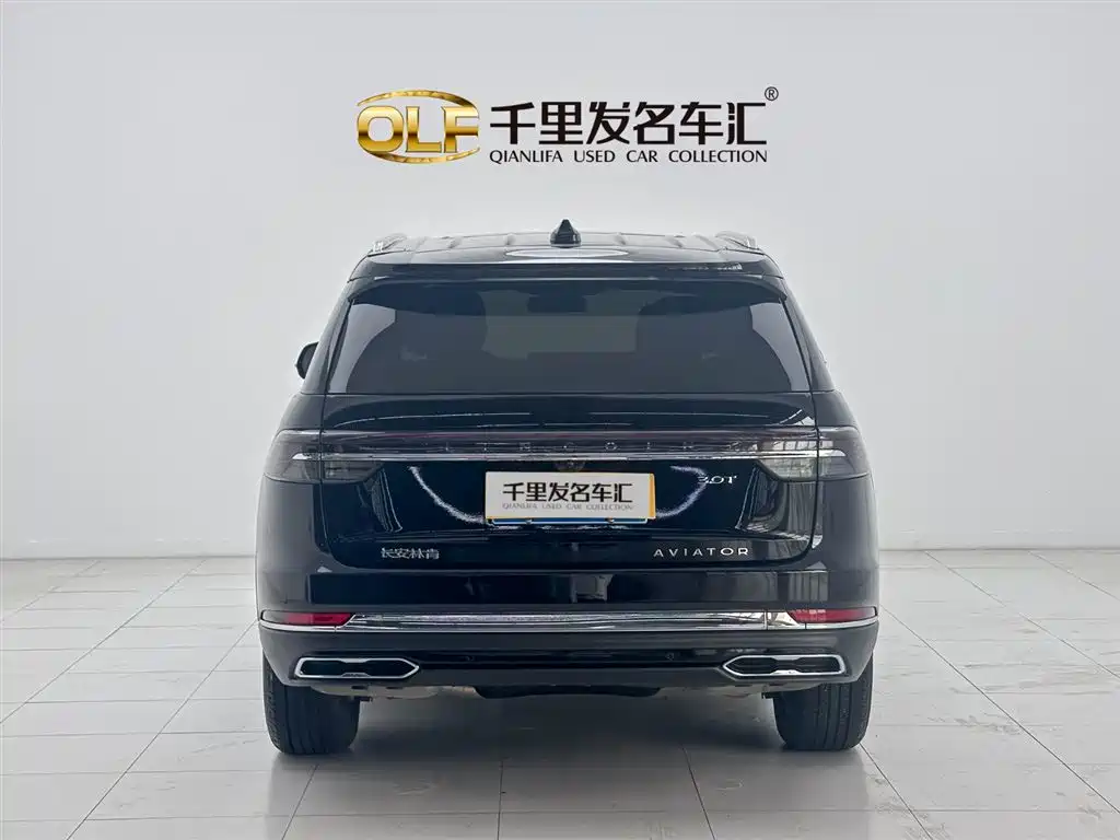 Aviator 3.0 T V6 4 WD Elegant 6-seat