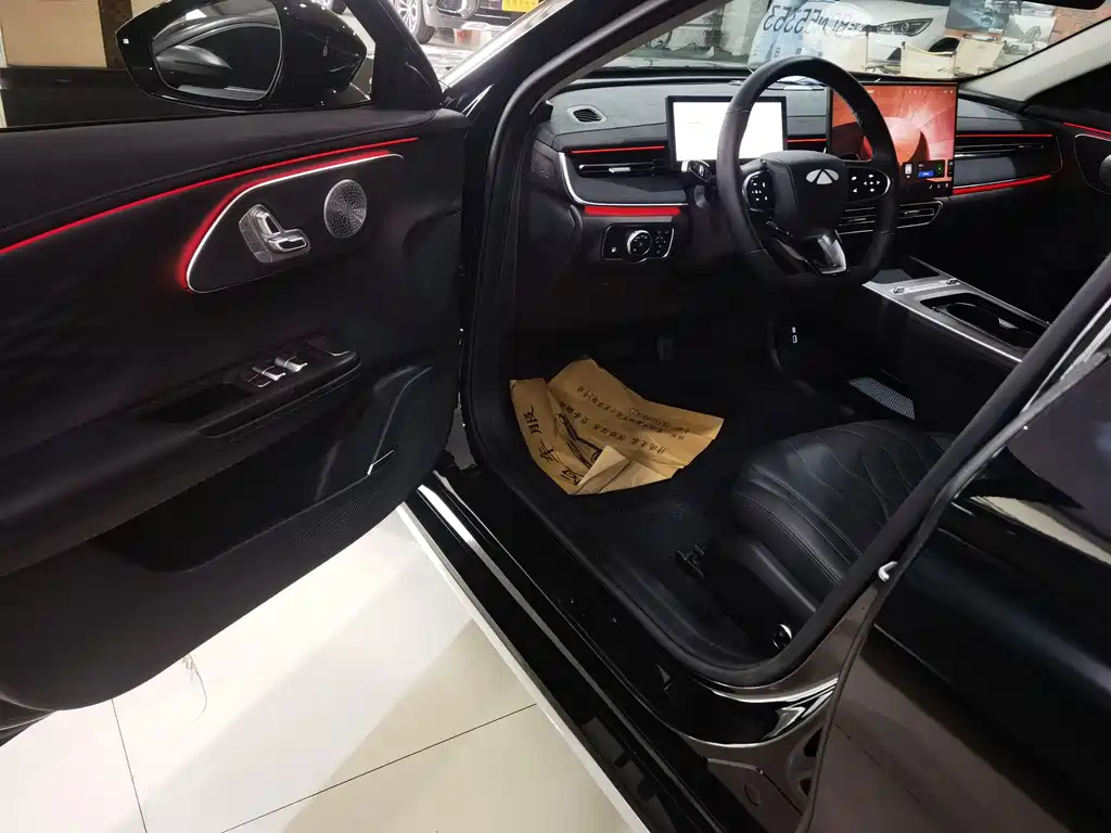 Fengyun A8 L 1.5 TGDI 145 km Luxury