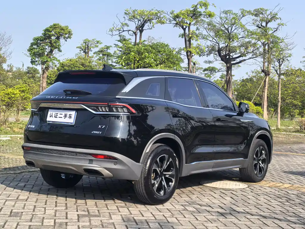 BAIC X7 北京X7 2022款 1.5 TD DCT致尚版