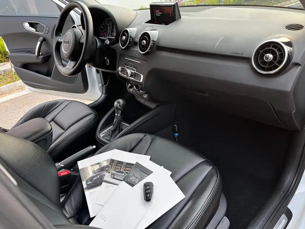 Audi A1 30 TFSI Sportback Design Style