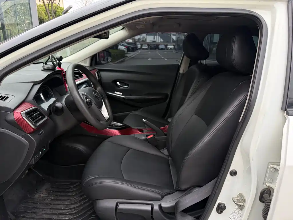 Lannia 1.6 L CVT Smart Cool