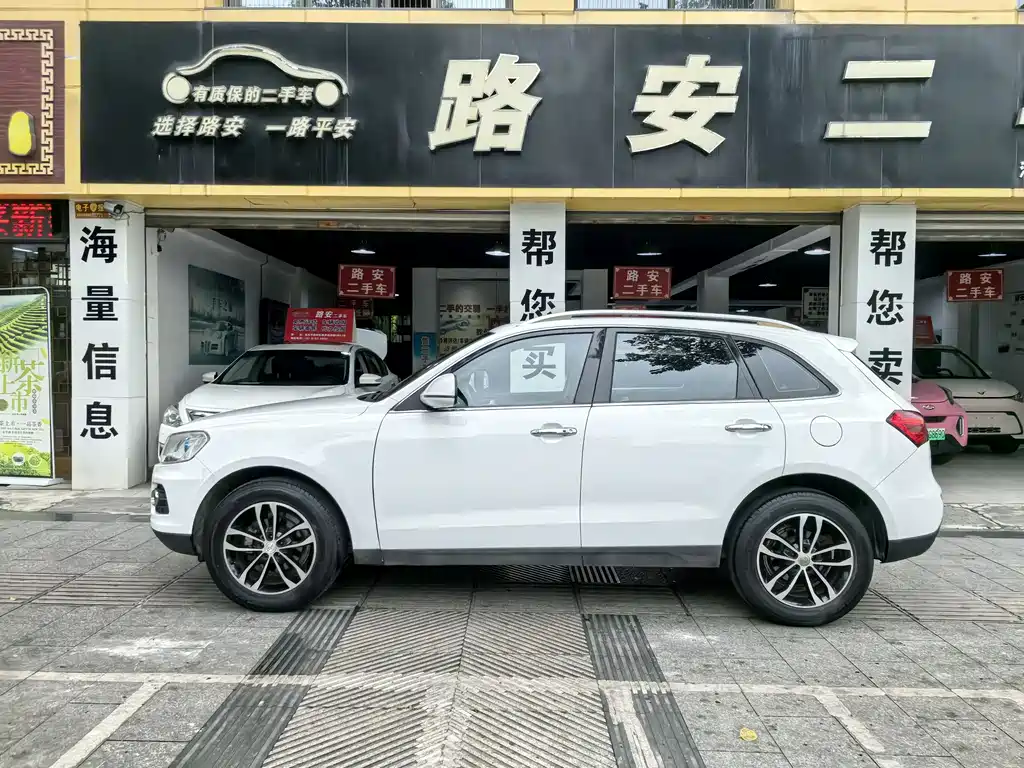 Zotye T600 众泰T600 2016款 2.0 T DCT尊贵型