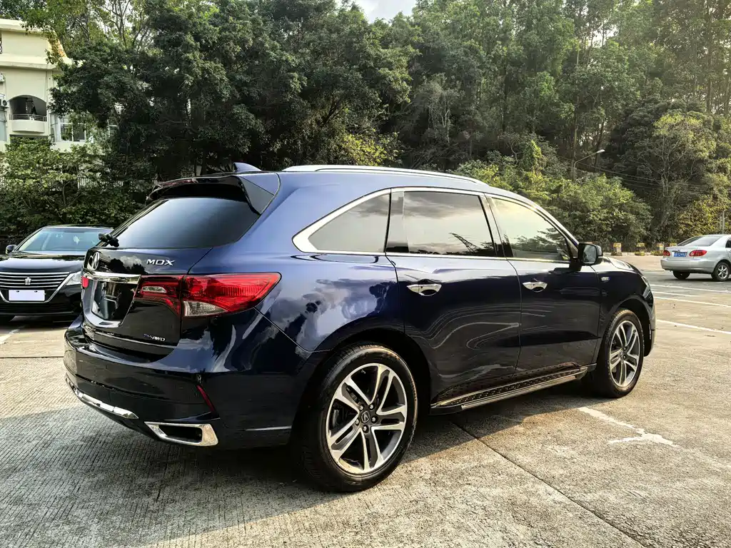 Acura MDX 3.0 L Enjoyment