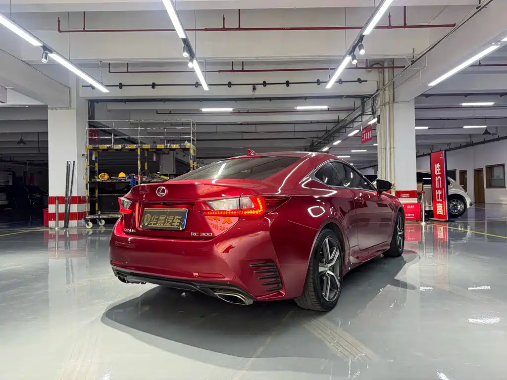 Lexus RC 雷克萨斯RC 2018款 RC 300 锋尚版