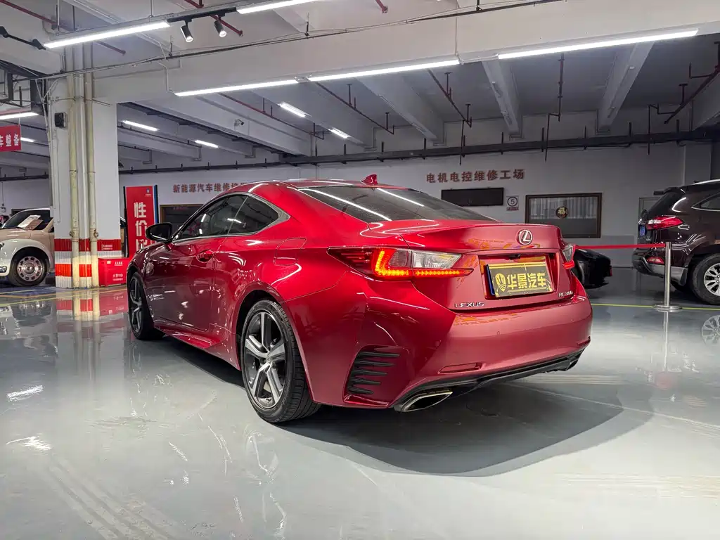 Lexus RC 雷克萨斯RC 2018款 RC 300 锋尚版