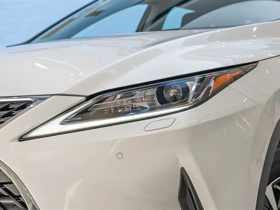 Lexus RX Facelift 300 2 WD Comfort