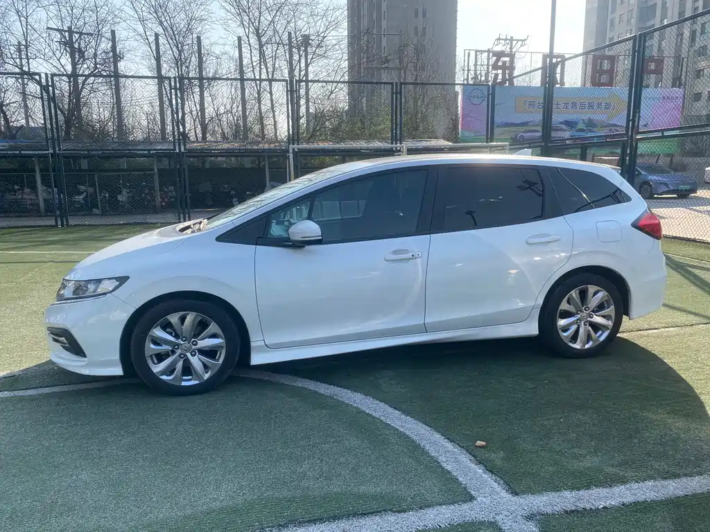 Jade 1.8 L Auto Comfort