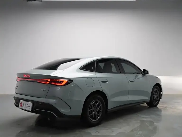 BYD Seal 06 DM-i 80 KM Luxury