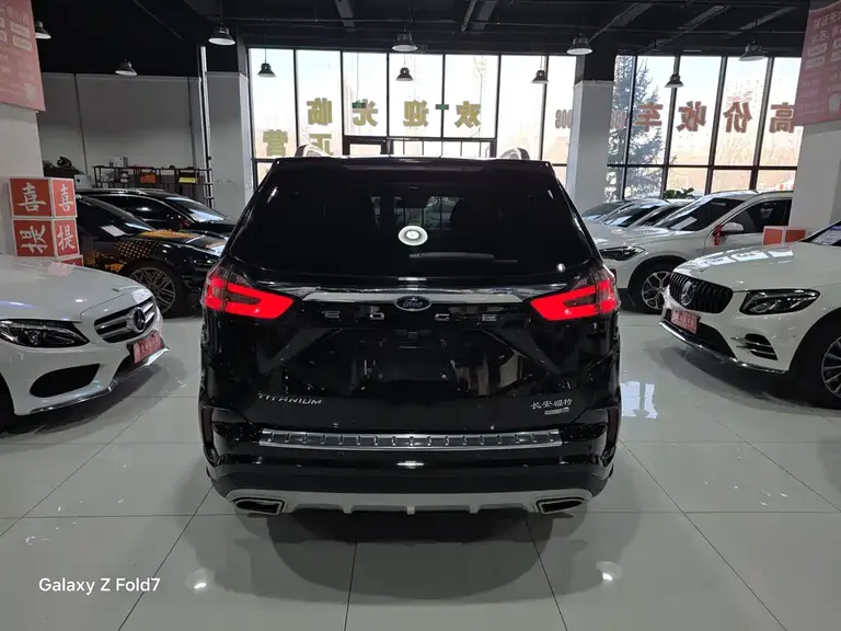 Ford Edge PLUS EcoBoost 245 4 WD Supreme Sharp 7-seat