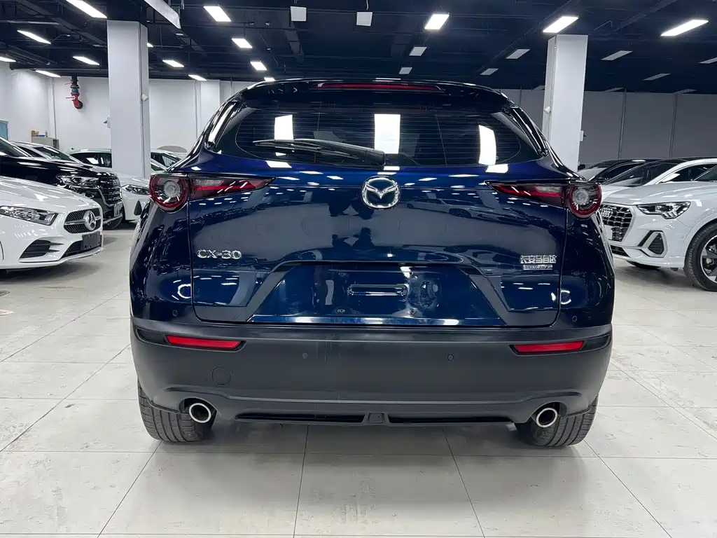 Mazda CX-30 2.0 L Auto Jiayue