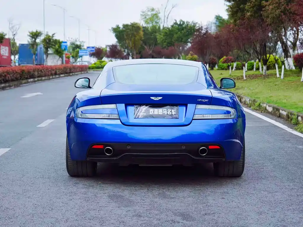 Virage 6.0 Coupe
