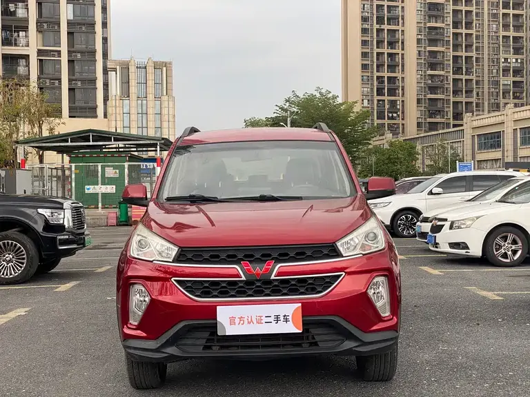 Wuling Hongguang S3 1.5 L Manual Comfort CN-V