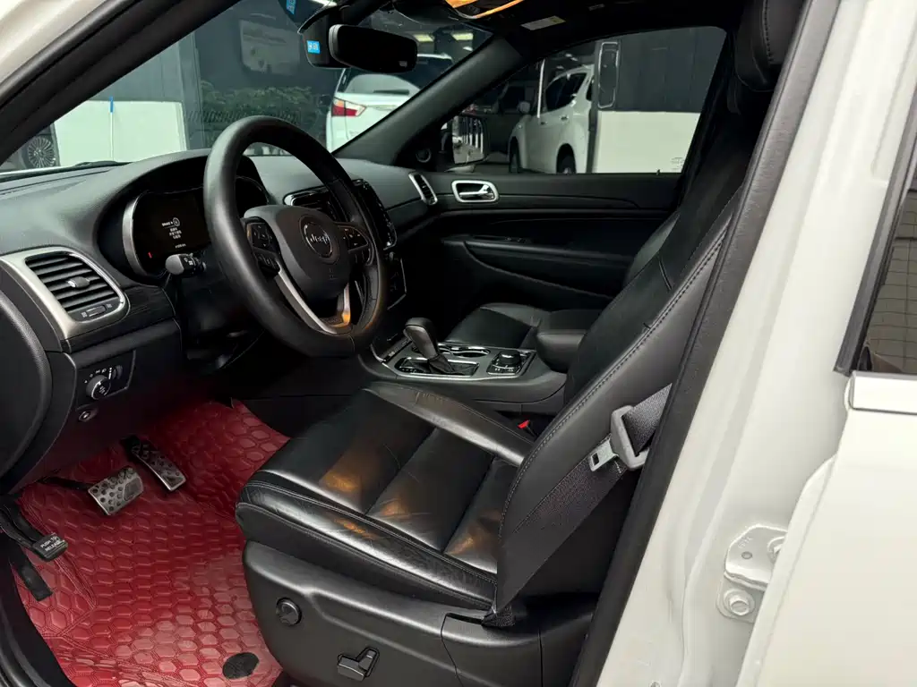Grand Cherokee (Import) 3.0 L Professional Navigation