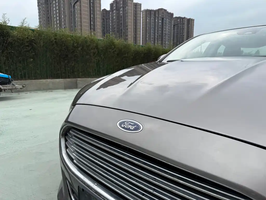 Mondeo 2.0 L GTDi200 Fashion