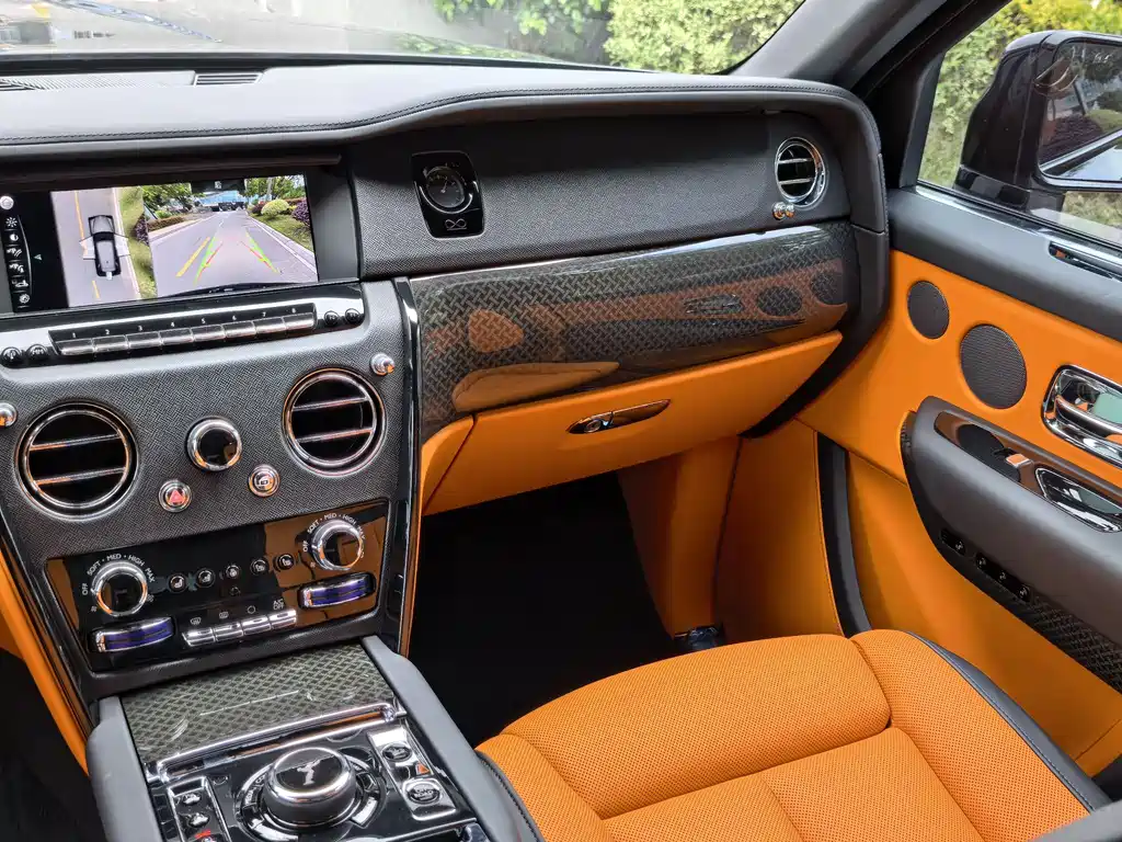 Cullinan Black Badge