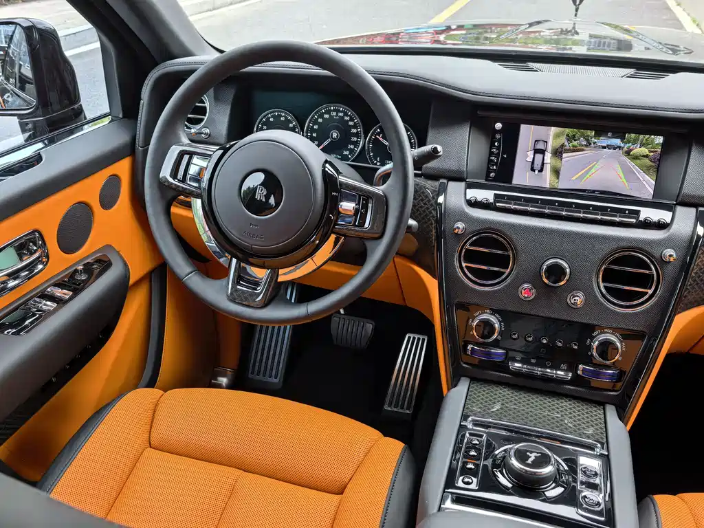 Cullinan Black Badge