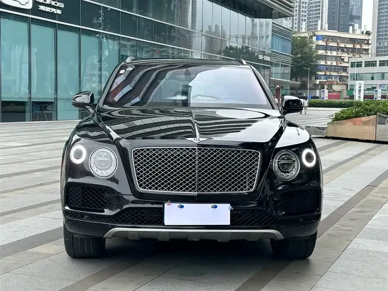 Bentley Bentayga 6.0 T Standard