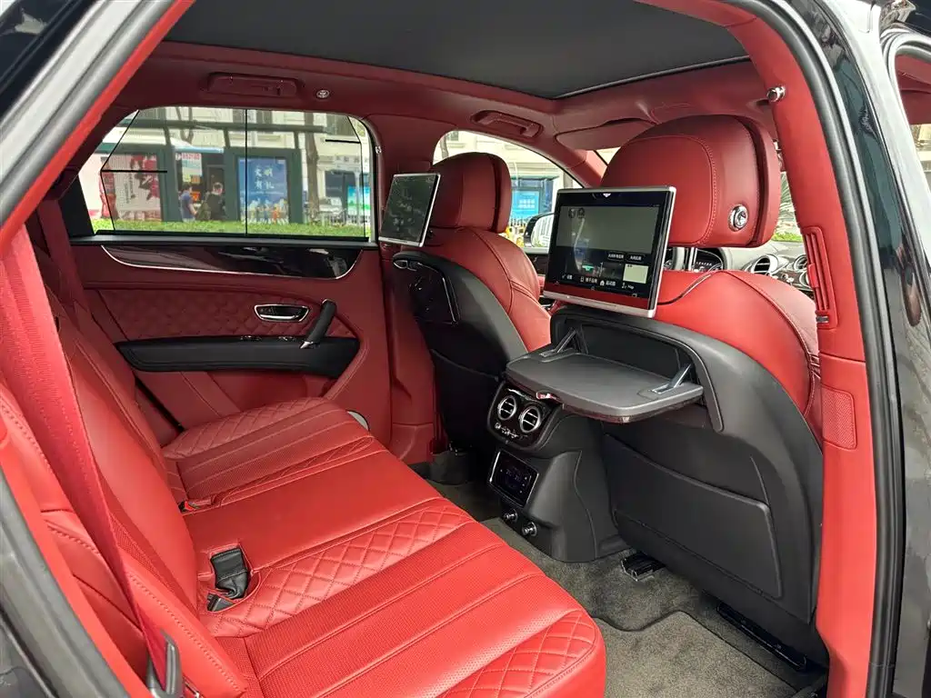 Bentayga 6.0 T Standard