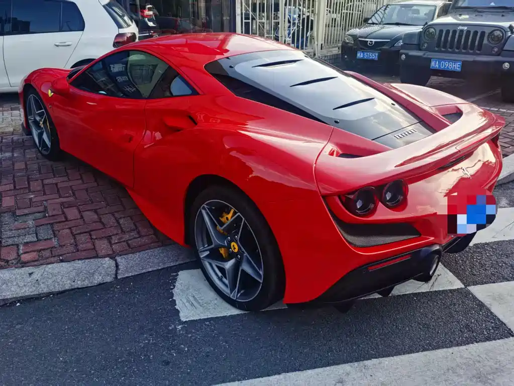 Ferrari F8 Tributo 3.9 T V8