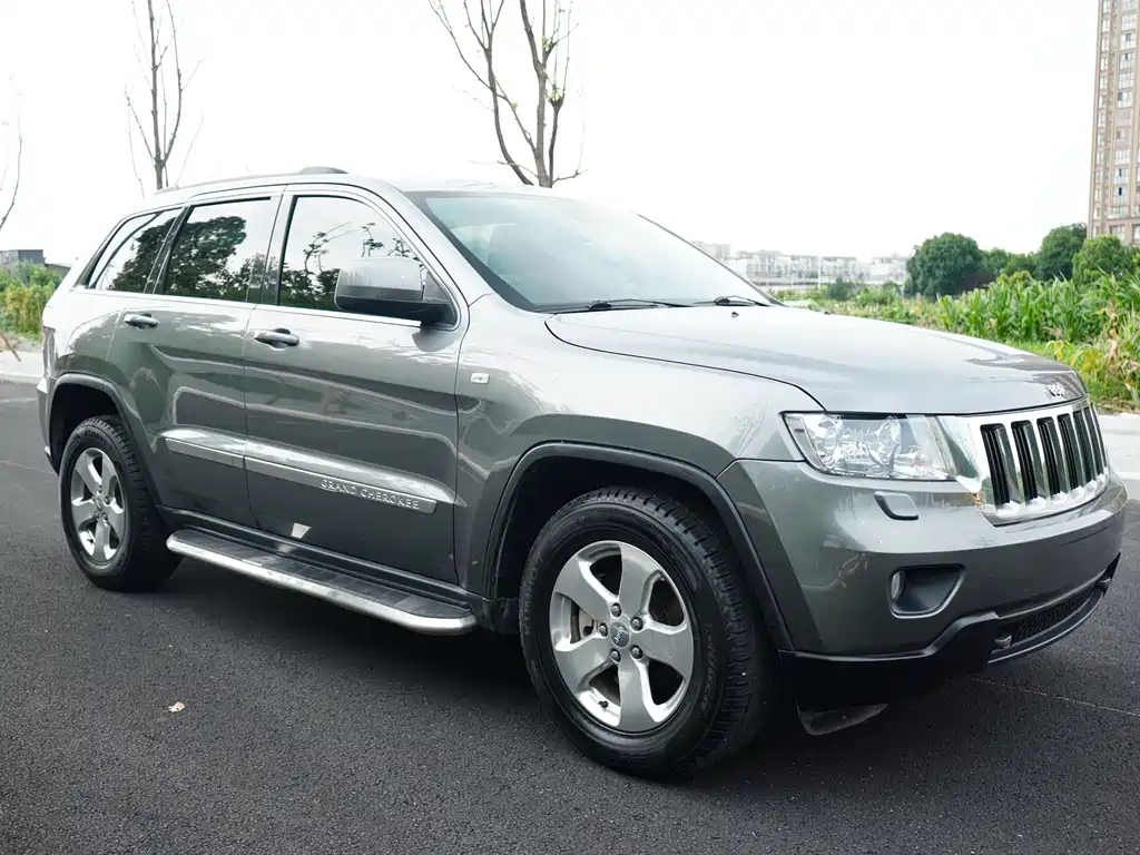 Grand Cherokee (Import) 3.6 L Comfort Enjoyment Navigation