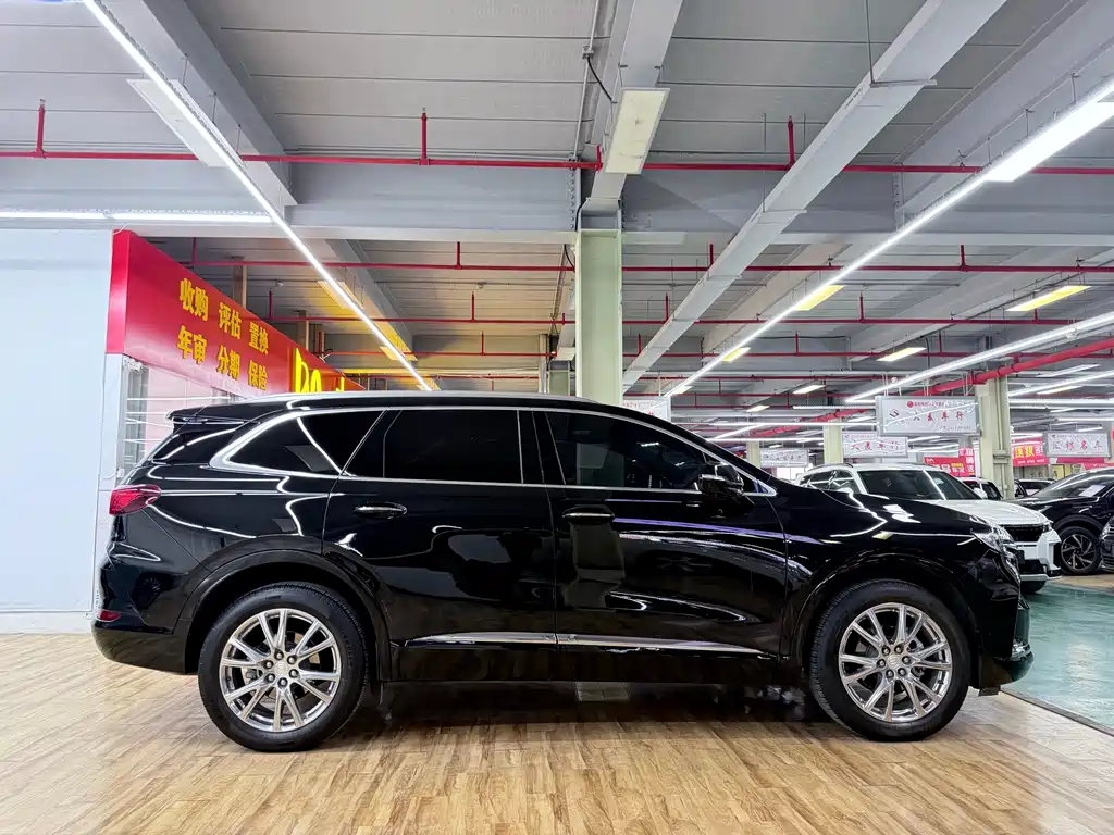 Enclave 652 T 4 WD Premium Flagship 6-seat