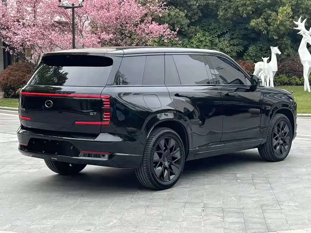 Trumpchi Xiangwang S7 205 km Max Lidar