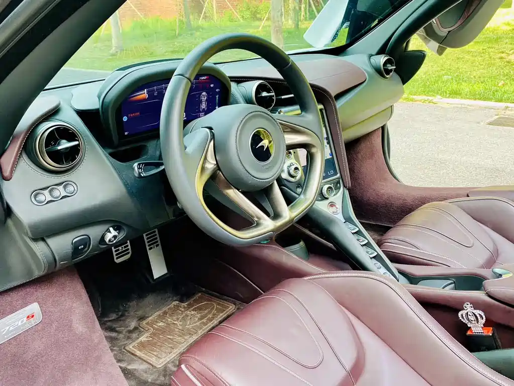 McLaren 720 S 4.0 T Coupe