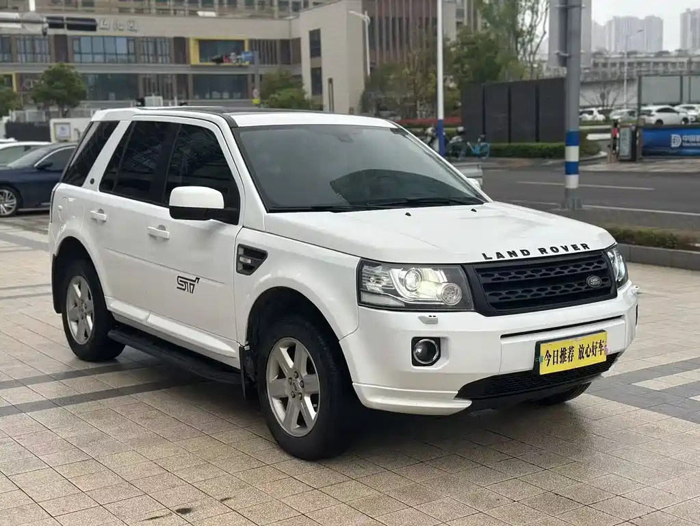 Freelander 2 神行者2 2014款 2.0 T Si4 S汽油版