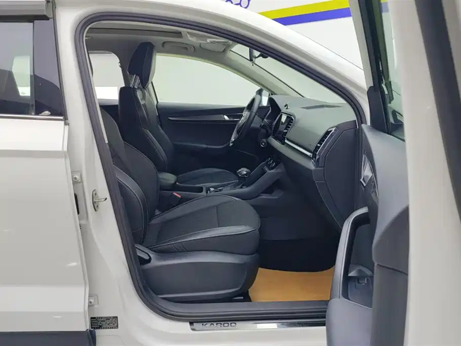 Karoq TSI280 Smart Travel Luxury CN-VI