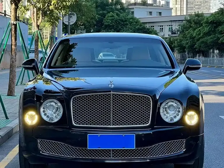 Bentley Mulsanne 6.8 T Distinguished