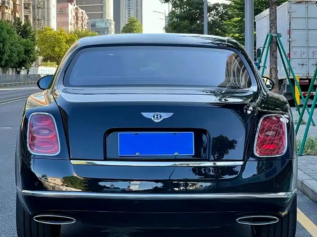 Mulsanne 6.8 T Distinguished