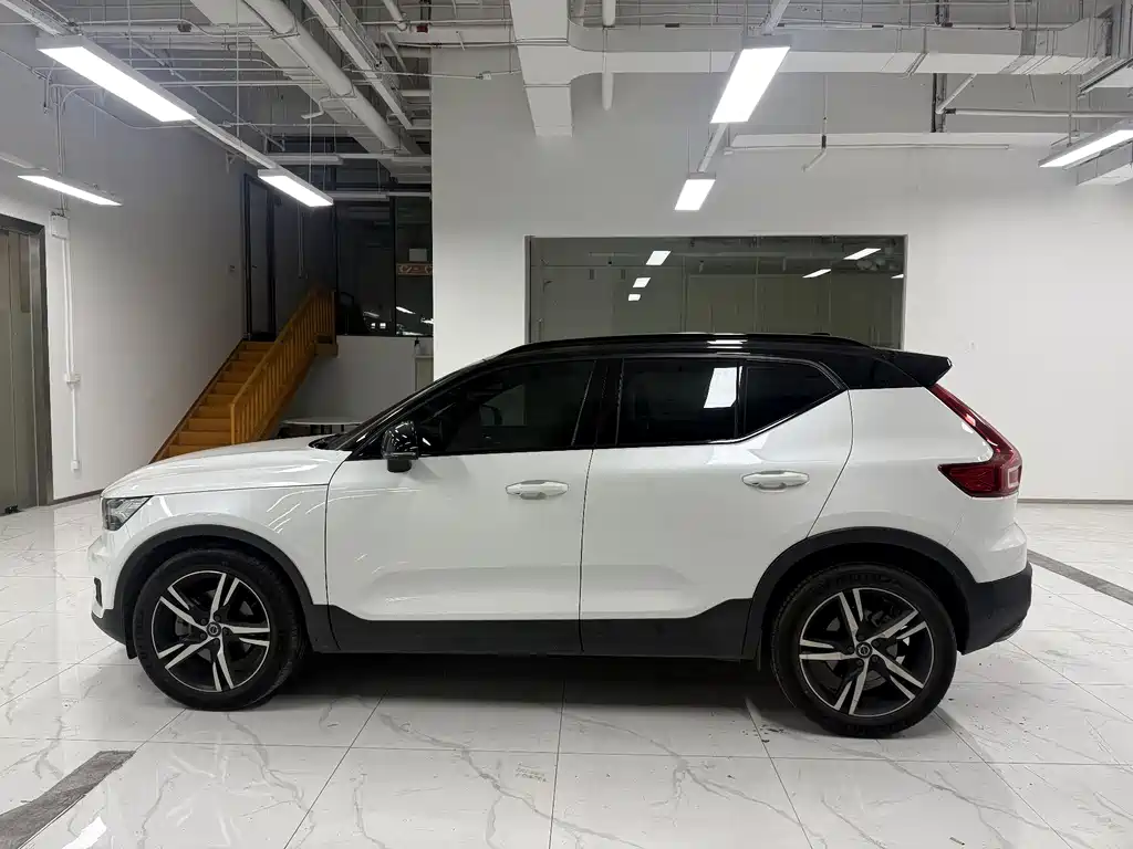 Volvo XC40 T4 4 WD Smart Vision Sport