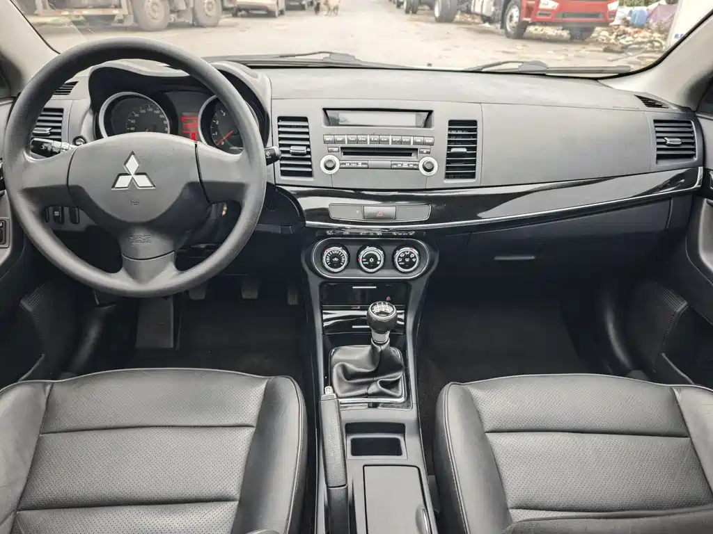Lancer EX Zhishang 1.8 L Manual Luxury