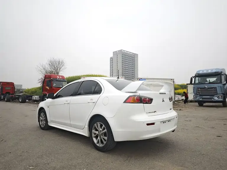 Mitsubishi Lancer EX Zhishang 1.8 L Manual Luxury